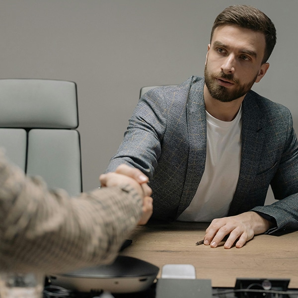 Un litige commercial BtoB menace votre activité ?